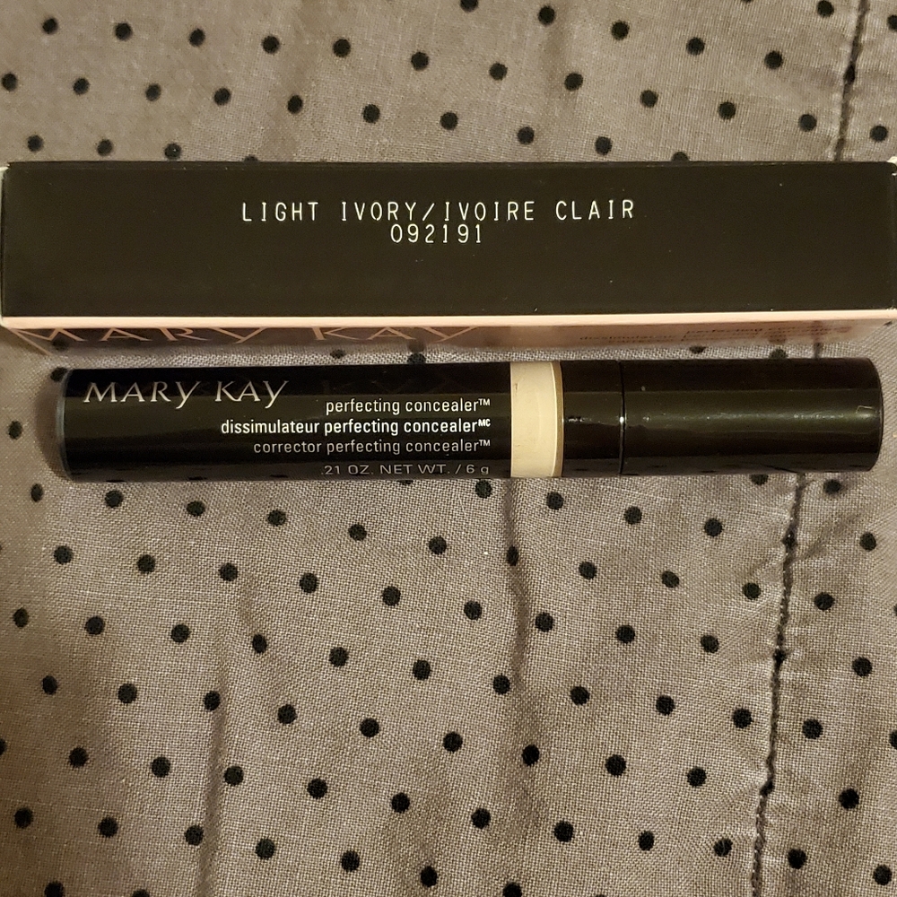Mary Kay Perfecting Concealer